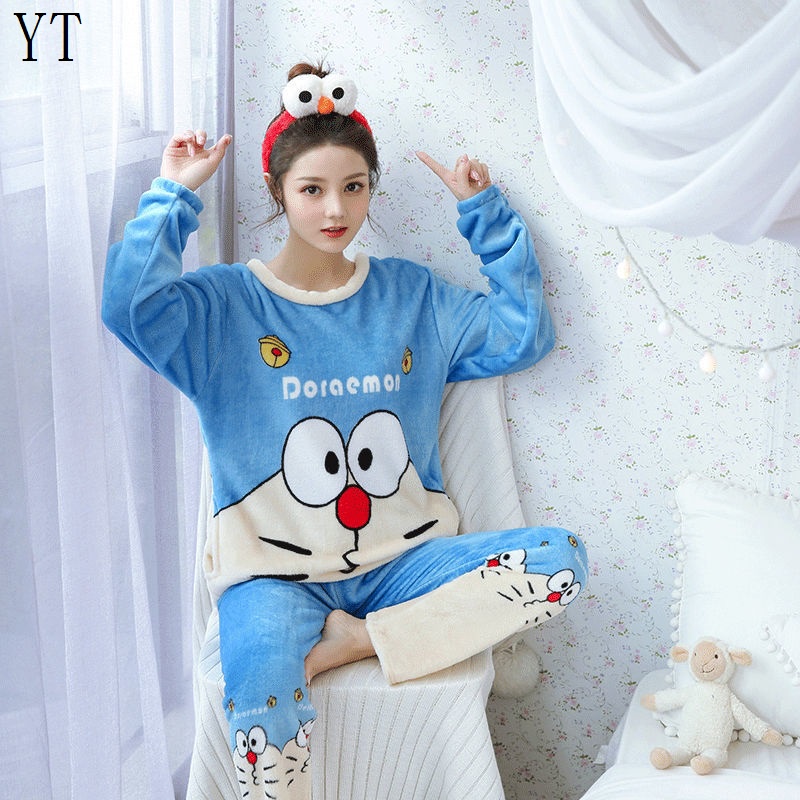 Bộ Đồ Ngủ Chất Nỉ Dày Dặn In Họa Tiết Hoạt Hình Doremon Dễ Thương Thời Trang Thu Đông Cho Nữ