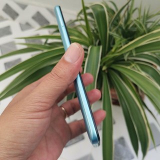Điện thoại Vsmart Star 5 V352a 4/64gb Xanh nhạt