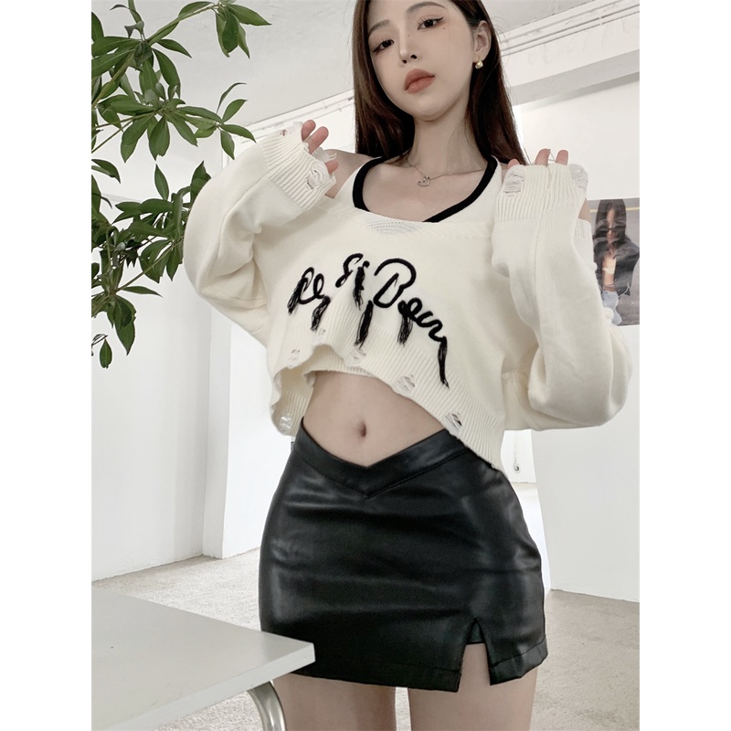 Set Áo Thun Dài Tay Cổ Chữ V + Áo Khoác Không Tay + Chân Váy Tua Rua Thời Trang Nữ