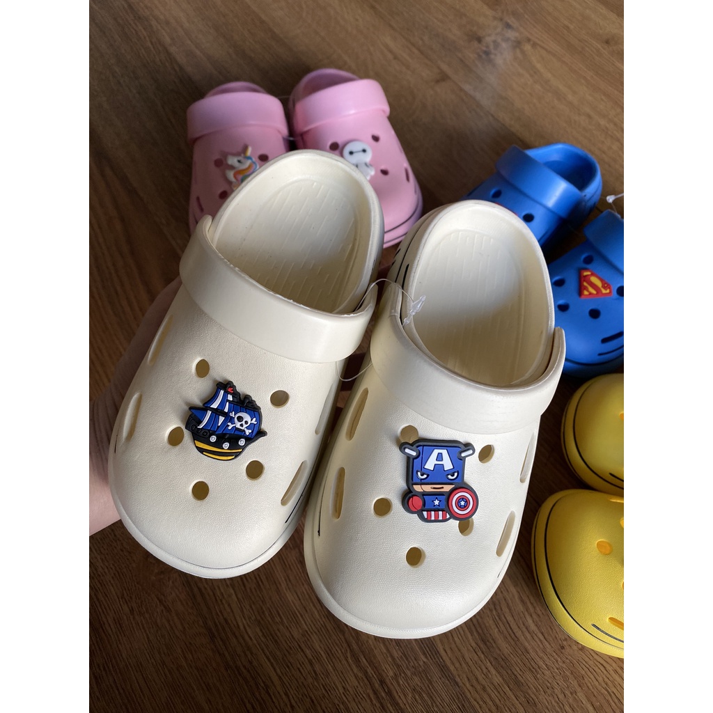 Dép sục eva siêu nhẹ chống trơn trượt cho bé