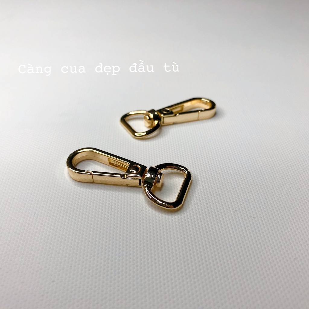 1 Chiếc Càng Cua đầu tù