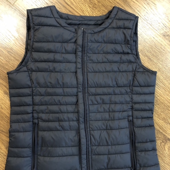 Áo gile lông vũ xuất xịn Crocodile dư duy nhất size S 45-53kg mềm ấm nhẹ màu đen dễ mix VNXK XanhHouse