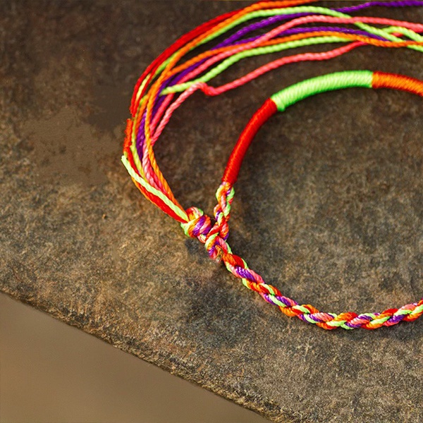 Vòng Tay Dây Pha Màu Chén Vàng May Mắn Phong Thủy Handmade 150 Dễ Thương - Hazo