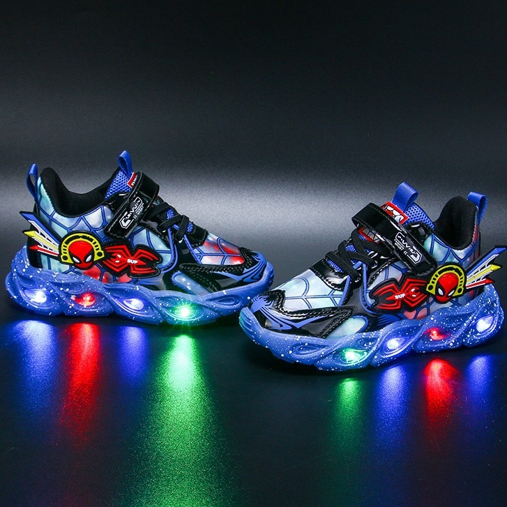 💘 giày thể thao bé trai  💘 giày  đế mềm thoáng khí  💘 chống trượt  thoải mái  thời trang 💘 giày chạy bộ hình người nhện Cho Bé