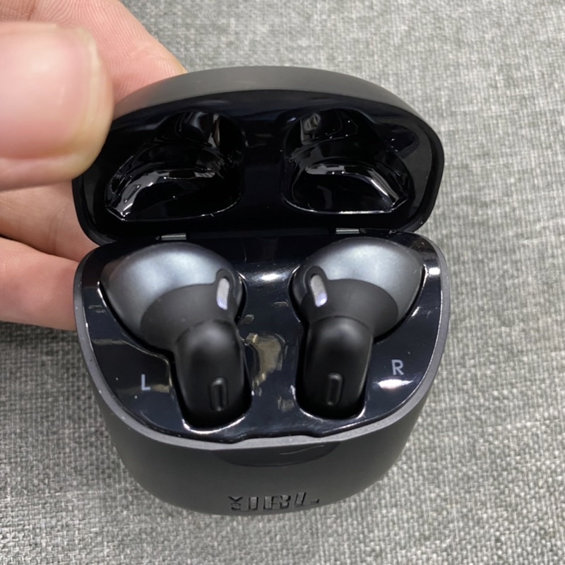 Tai nghe Earbus True Wireless JBL Tune 225TWS likenew chính hãng