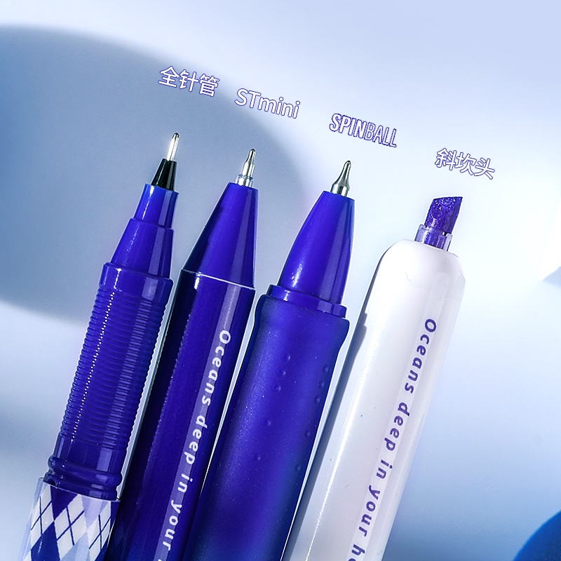 Set 4 Bút Bi Ngòi 0.5mm Màu Đen / Xanh Dương / Đen Xinh Xắn