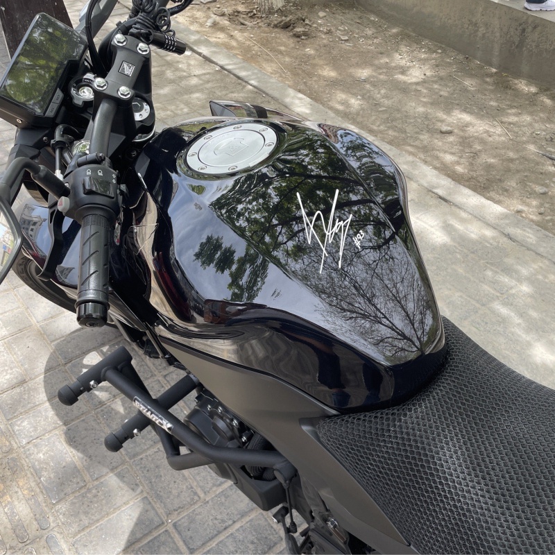 Đề Can Chữ Ký Số 93 Marquis Phản Quang Trang Trí Xe Mô Tô Honda