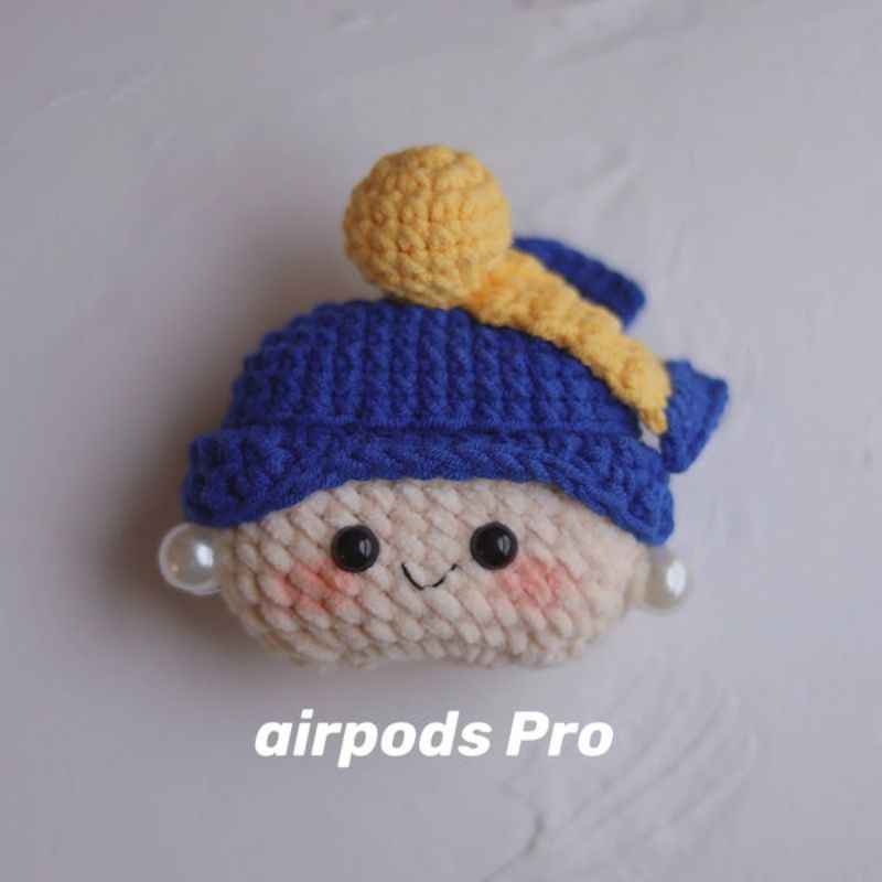 Vỏ ốp airpod 1/2/3/pro/pro4 hình cô gái handmade.