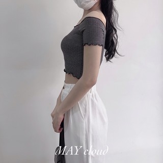Áo dáng ngắn cuốn biên sọc