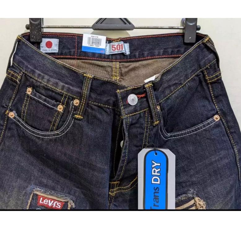 Quần Short Jean Levis 501 Nam Họa Tiết Rách Mới Nhất