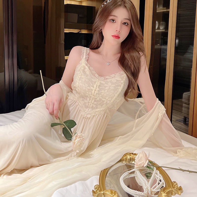 Đầm Ngủ Dài Hai Dây Phối Ren Gợi Cảm Phong Cách Mới 2022