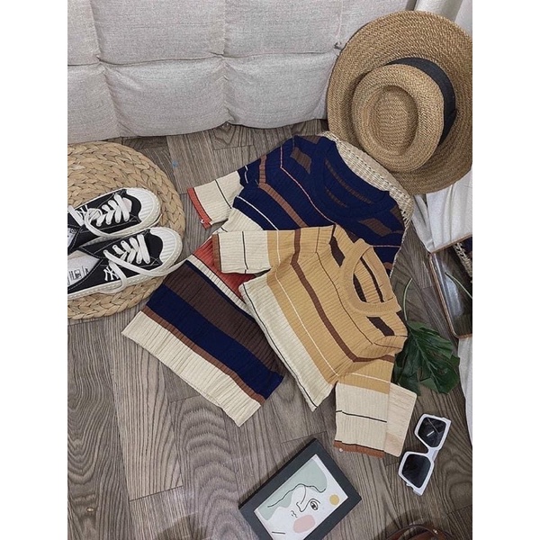 Áo len kẻ ngang cổ tròn tay lỡ