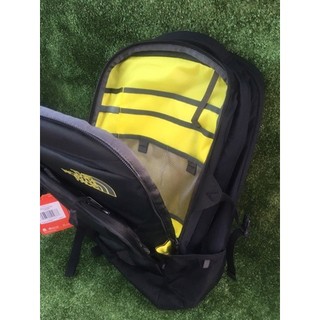 Balo laptop The North Face Resistor Charged