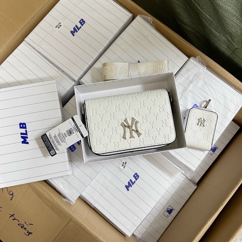 Túi đeo MLB tag đầy đủ