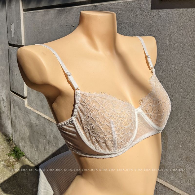 Bộ đồ lót ren phối lưới mềm co giãn 4 chiều, không mút lót, có gọng nâng sexy - EIRA.BRA