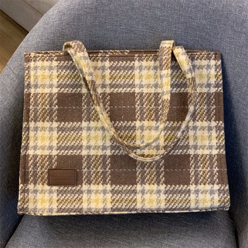 Túi Xách Đeo Vai Vải Len Sức Chứa Lớn Họa Tiết Sọc Caro Phong Cách retro Chất Lượng Cao Cho Nữ