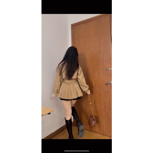 Áo măng tô dáng ngắn cho các b 1m50