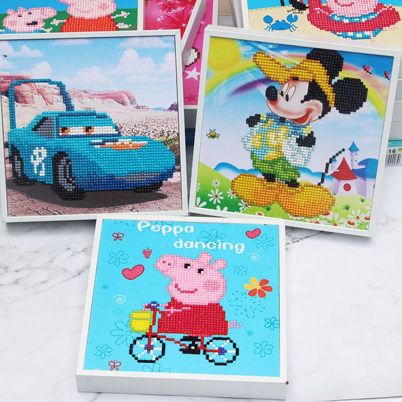 Bộ Dụng Cụ Làm Tranh Đính Đá Thủ Công Dành Cho Trẻ Em