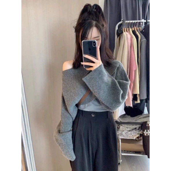 Áo Len Kèm Áo Bra