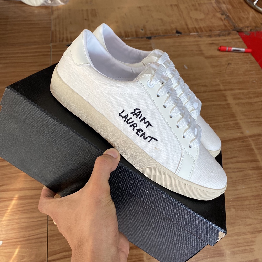 GIÀY SNEAKER SAINT LAURENT THẤP CỖ BẢN RÁCH , Giầy thể thao nam nữ màu trắng sữa đục
