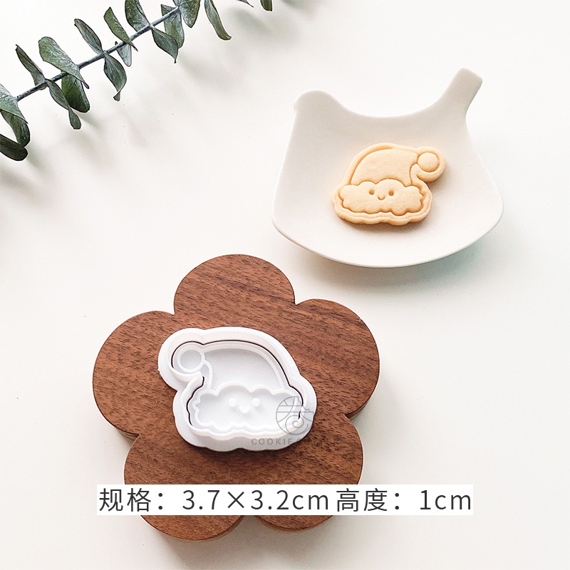 Bánh quy giáng sinh dễ thương chết bánh quy máy cắt dấu ấn giáng sinh người tuyết gừng người cây công cụ trang trí bánh bằng nhựa 3D
