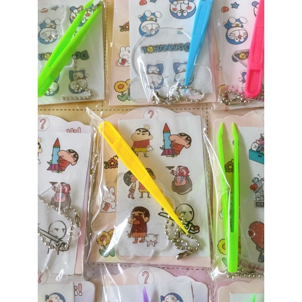 vỉ 20 bộ làm móc khoá sticker