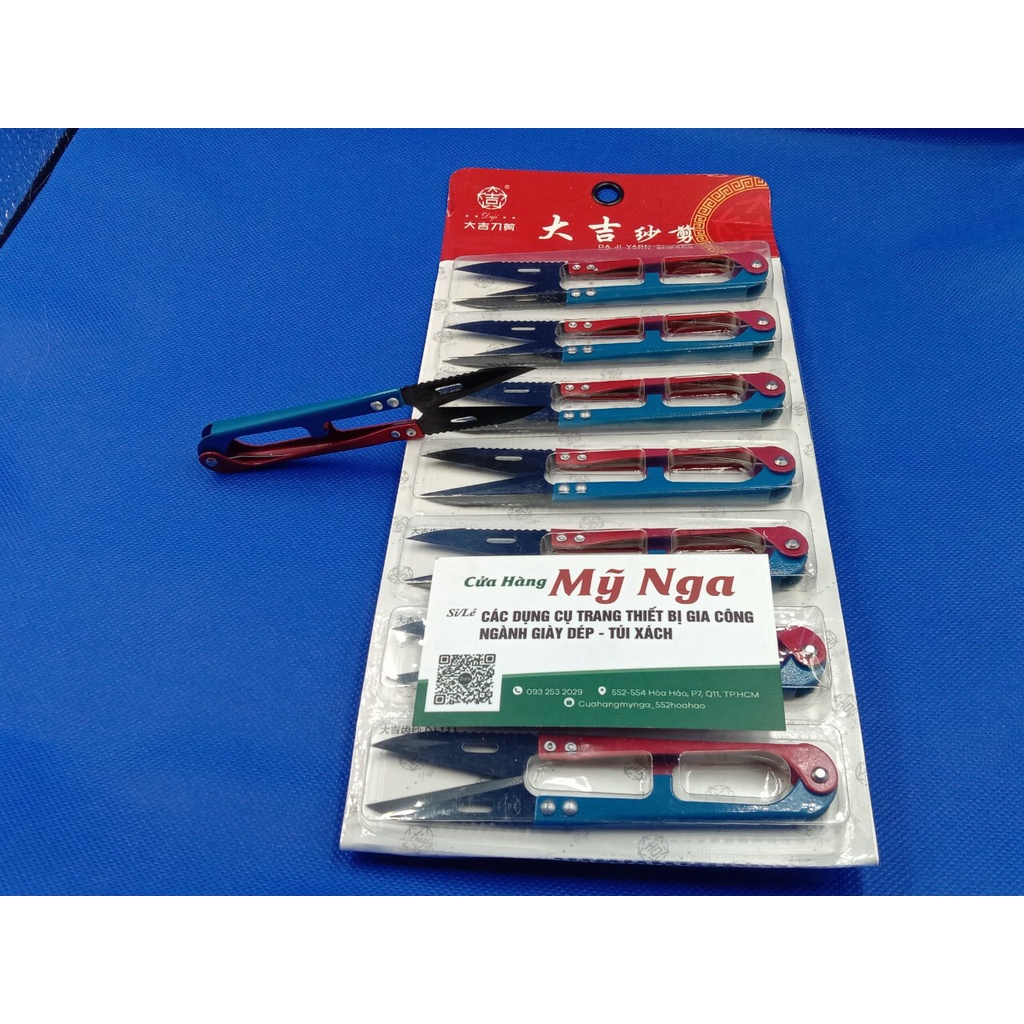 Kéo bấm chỉ DAJI 111 ( vĩ 12 cây ) có răng