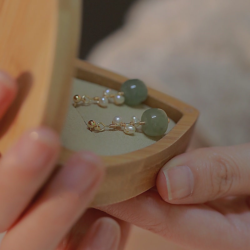 Bông tai đá xanh Hetian nữ mùa hè thiết kế ánh sáng sang trọng, bông tai cao cấp BT153