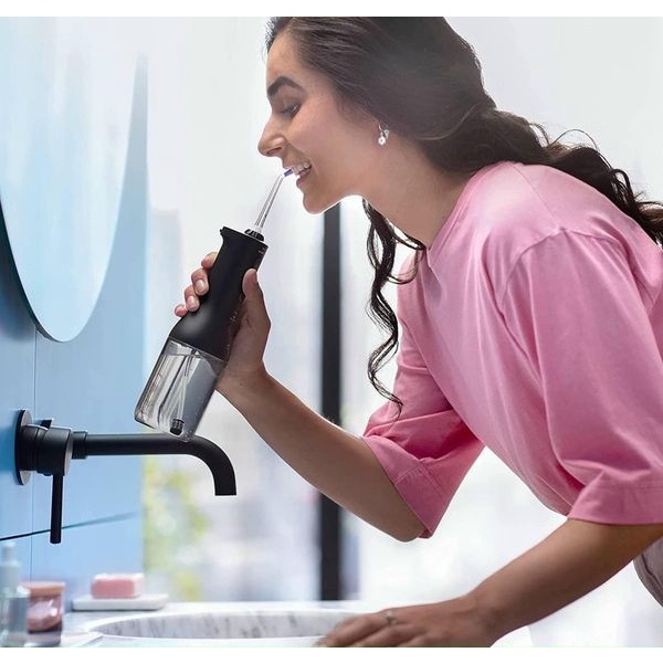 Máy tăm nước Philips HX3806, tăm nước du lịch thế hệ mới sử dụng công nghệ Quad Stream [Chính hãng]