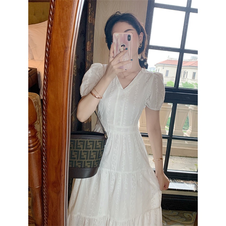 Váy trắng nữ hoa nổi đầm tiểu thư nhẹ nhàng sang trọng kín đáo chụp ảnh dạo phố dự tiệc Kawaii Mise
