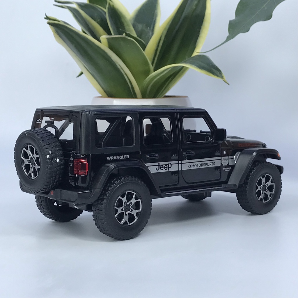 Mô hình xe Jeep Wrangler Unlimited Robicon 4x4 bằng kim loại tỷ lệ 1:22 mẫu xe địa hình cực ngầu của Mỹ