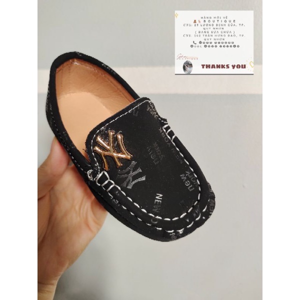 Giày mọi bé trai