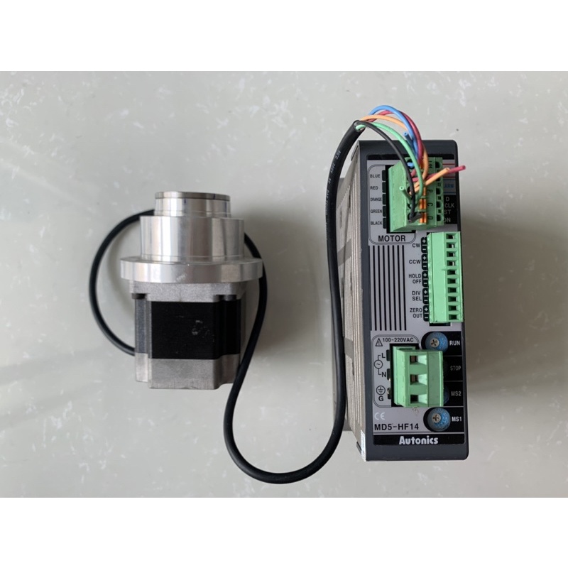 Bộ motor Autonic 5 pha có hộp số A35K-M566-R5 và driver MD5-HF14
