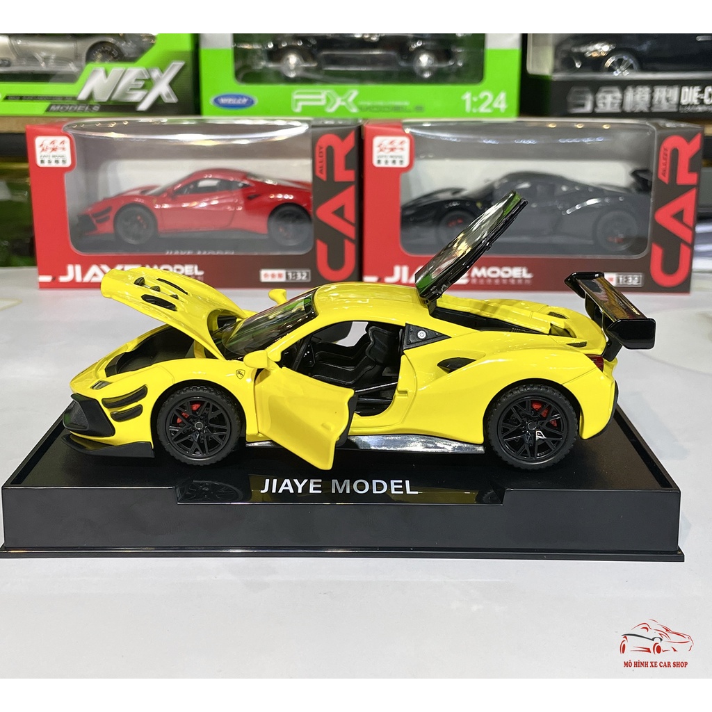 Mô hình xe ô tô Ferrari 488 GTB tỉ lệ 1:32 hãng Jiaye kèm đế 3 màu kèm đế