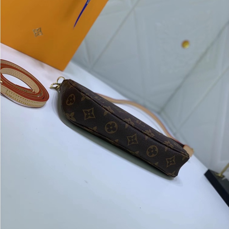 Louis Vuitton M40712 Old Flower Underarm Bag Woman's New Shoulder bag