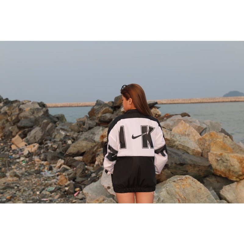 Áo Khoác Jacket Nike Swoosh Vintage To Nam Nữ Vải Dù 2 Lớp Cao Cấp LBsar