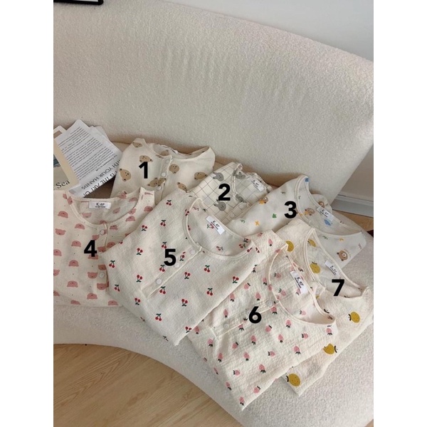 Bộ ngủ dài tay vải xốp cổ tròn xinh xắn 2610 - Thu đông 22