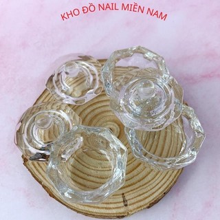 Cốc thủy tinh đựng dung dịch nail loại nhỏ có nắp