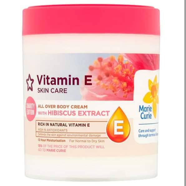 Kem Dưỡng Thể  Superdrug Vitamin E /Intensive All Over Body Cream 475ml