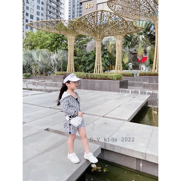 Set đi ỏ 3 chi tiết mũ liền cho bé gái