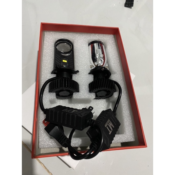Led bi cầu mini chân H4 cho xe máy và ô tô, giá 1 bóng