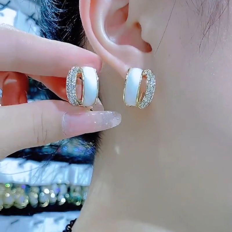 Bông Tai Mạ Bạc 2022 Đính Đá Zircon Màu Đen Dễ Phối Đồ Thời Trang Cho Nữ