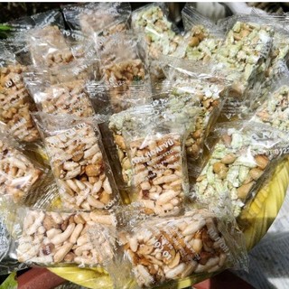 Cốm Miền Tây mix 3 loại 500g ( Cốm nếp lá dứa,  cốm gạo gừng,  cốm mì ngò)