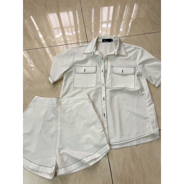 Pass set bộ trắng viền đen form nhỏ set mỏng k lót NEW