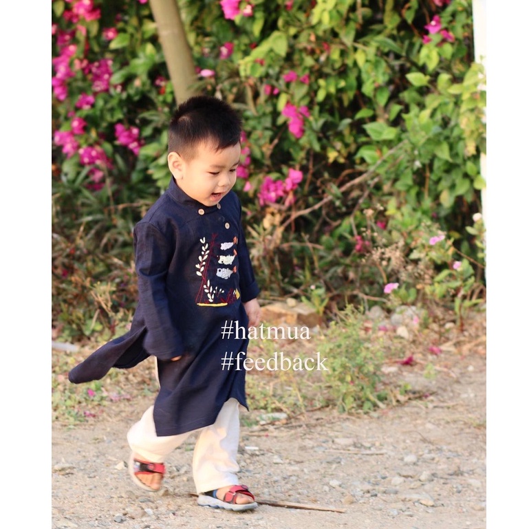 Áo dài bé trai Đại Lộc vải đũi mềm mát thấm hút mồ hôi thêu hình cá