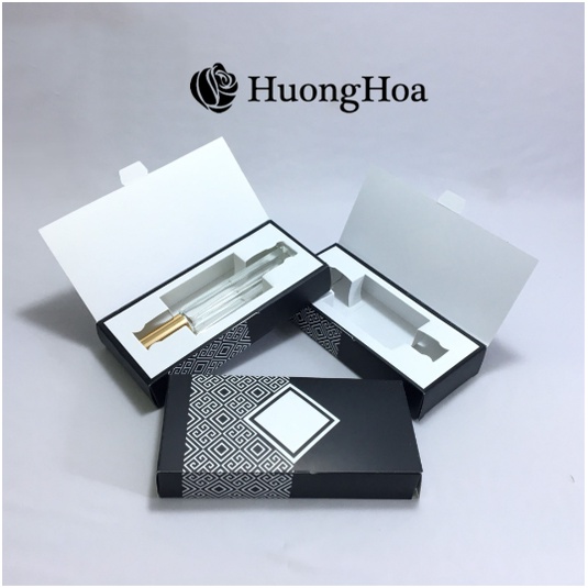 Hộp giấy cao cấp màu đen mã 3