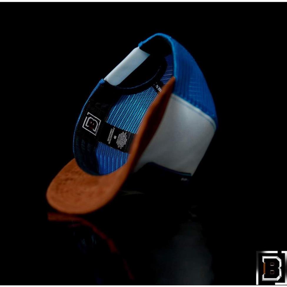 Nón kết B W B HAR LEY logo in hình lá bài, chất liệu cotton phối lưới cao cấp, thoáng mát với thiết kế sang trọng