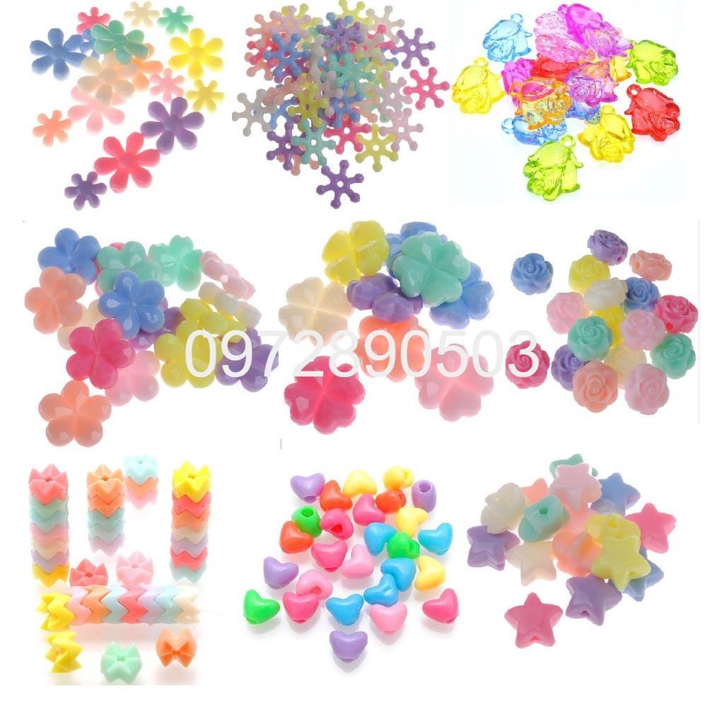 500gam hạt nhựa hoa, ngôi sao, trái tim... các kiểu có lỗ xỏ để làm vòng hạt, làm thủ công handmade, đồ chơi
