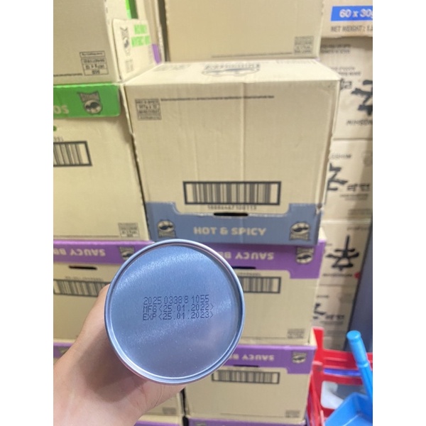 Khoai tây chiên Pringles Sour Cream & Onion 134 date 2024