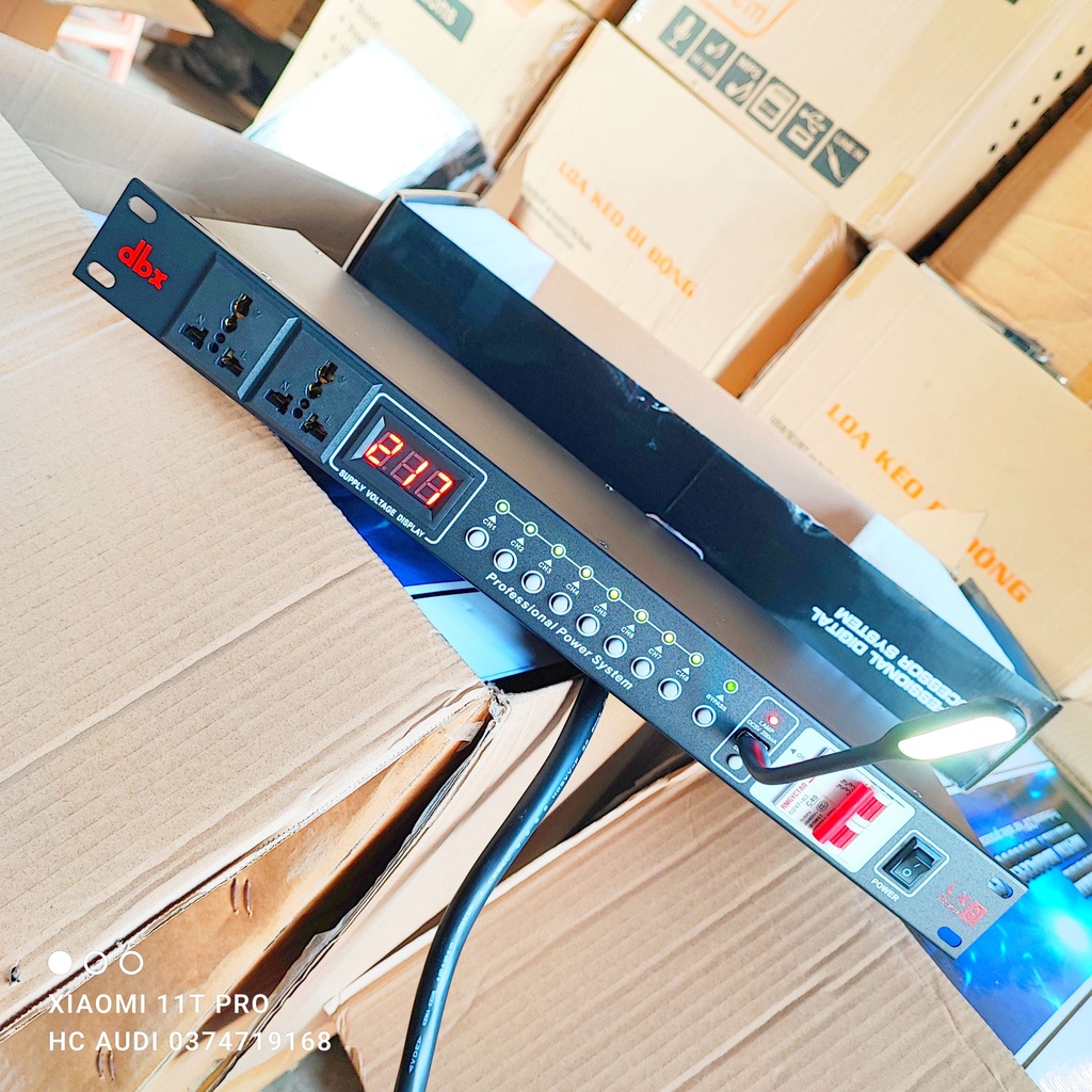 Quản lý nguồn DBX LX8 LX 8 mười ổ thế hệ mới , tặng đèn chiếu sáng